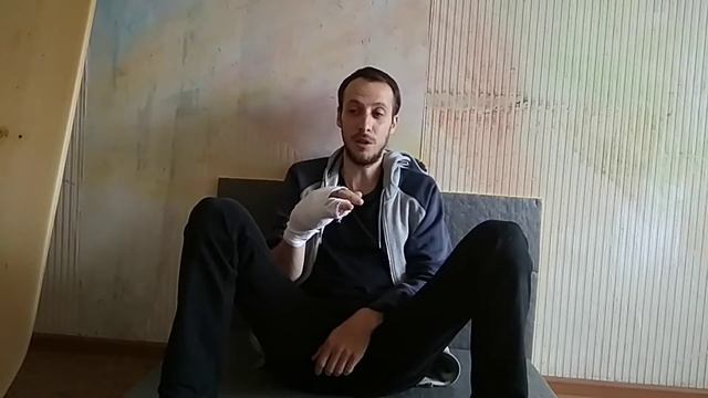 сломал руку, закрытый перелом со смещением смотреть онлайн