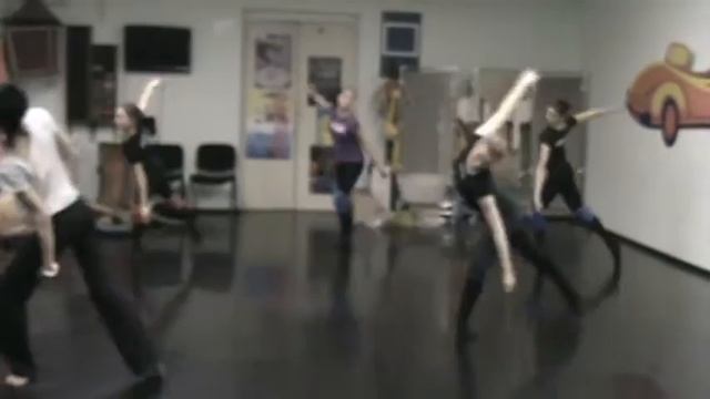 A fragment of the lesson contemporary in the studio "Metamorhposes" by students 13-15 years old смотреть онлайн
