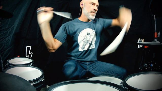 RIHANNA ⚡ Umbrella (ROCK Cover) Millenium MPS-850 E-Drum Set 🚀 смотреть онлайн