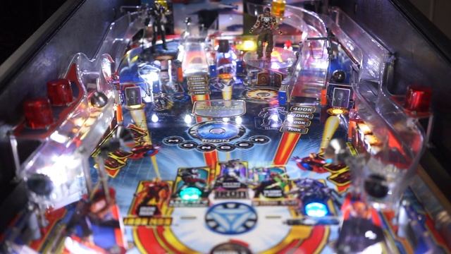 Iron Man Pinball от Stern. Пинбол Железный Человек и самое сложное задание. Разбор правил. Часть 2 смотреть онлайн