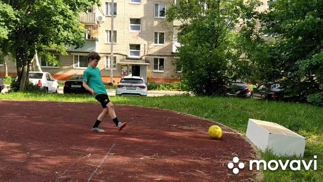 Экзамен 1- Передача мяча (Правая нога) смотреть онлайн