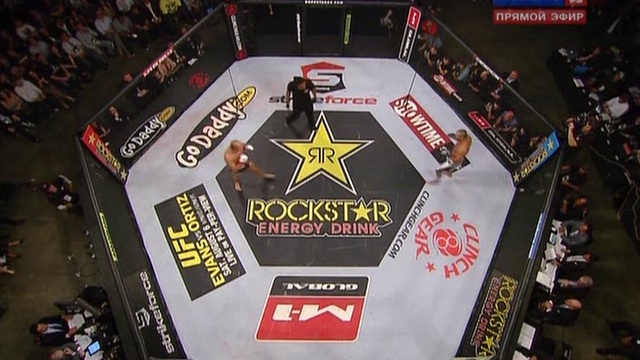Fedor Emelianenko PROTIV Dan "Hollywood" Henderson смотреть онлайн