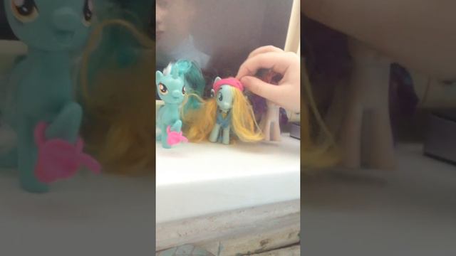 Обзор на Лиру!!!!! смотреть онлайн