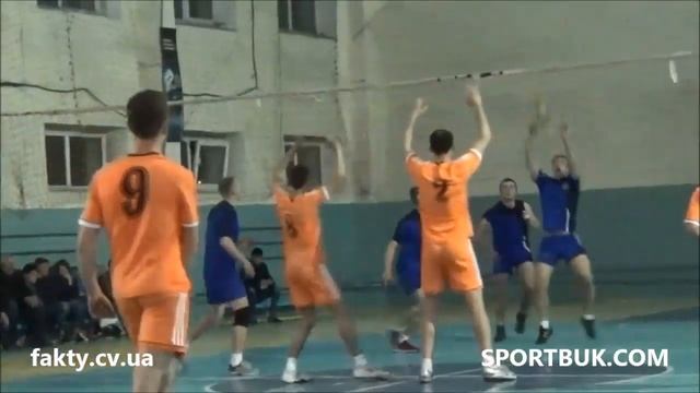 Волейбольна ліга Політех - Садгора (28.04.16) смотреть онлайн