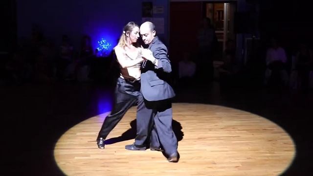 Limouzi Tango Mix 2021 - Pablo & Emilie Tegli - Tango A Vivre Limgoes смотреть онлайн