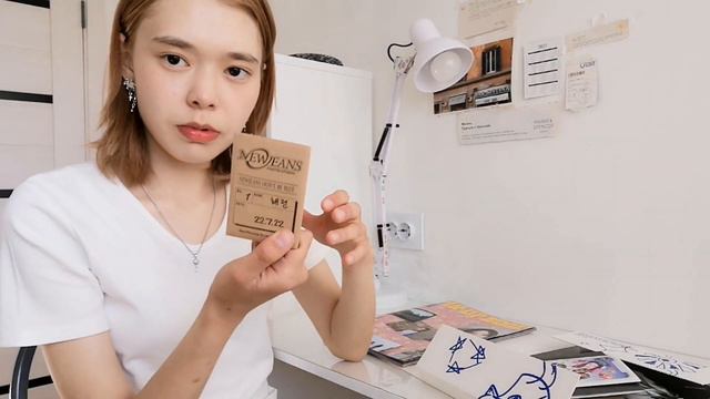 Распаковка альбома NewJeans -1ST EP NEWJEANS(BLUEBOOK)