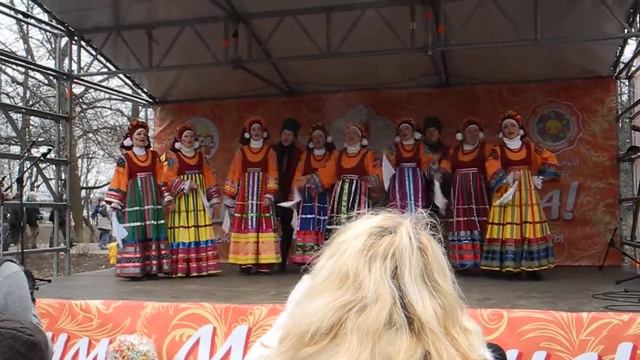 Празднование масленицы в ЦПКиО им. С.М. Кирова (02.03.2014) -- (2-ая часть) смотреть онлайн