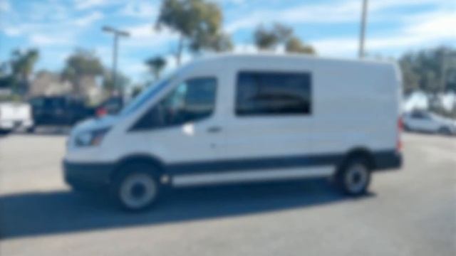 2017 Ford Transit-150 CDH230739B смотреть онлайн