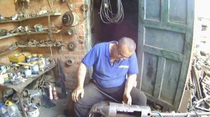 САМОДЕЛЬНЫЙ БУР ДЛЯ БУРЕНИЯ СКВАЖИНЫ, Меняю ножи.