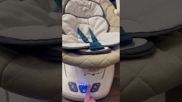 Детские музыкальные качели