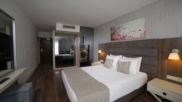 Seven Seas Hotel Blue - Bungalow Standard Room смотреть онлайн