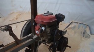 Самодельная ленточная пилорама. 6 лет трудового стажа.