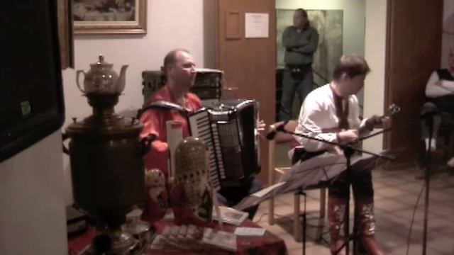 "insalata russa " Demo. Sergey Mushtakoff ( Balalaika) & Oleg Lips ( Akkordeon ) смотреть онлайн