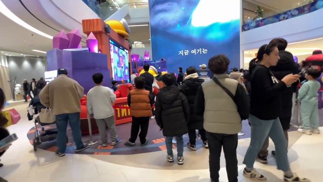 САМАЯ БОЛЬШАЯ БИБЛИОТЕКА В КОРЕЕ город СУВОН, ШОПИНГ смотреть онлайн