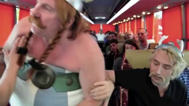 Жерар Депардье превратил инцидент в самолете в шутку смотреть онлайн