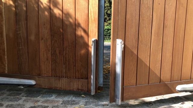 MaMontage.dk - NICE TOONA Highspeed med Locinox elektronisk pullert смотреть онлайн