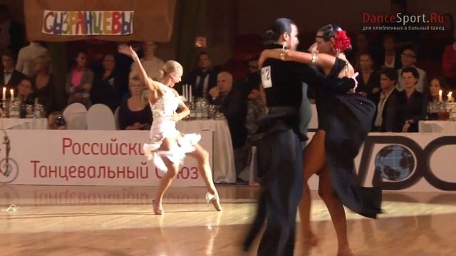 Riccardo Cocchi - Yulia Zagoruichenko | Pasodoble | Autumn Star 2013 смотреть онлайн