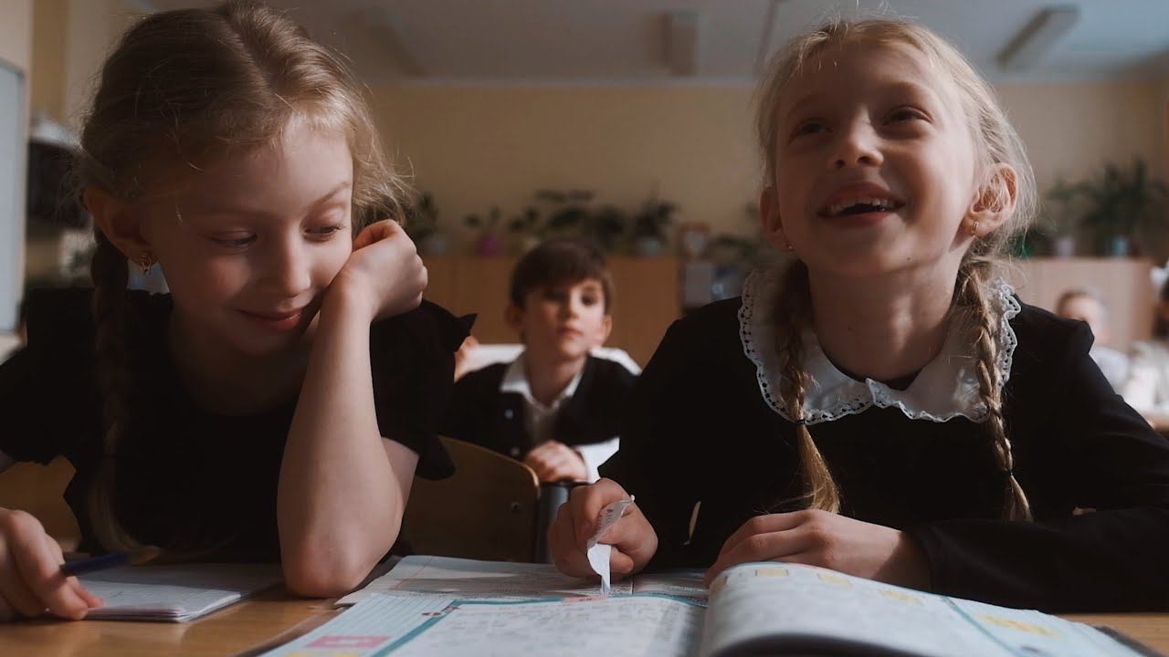 Ева Власова - Косички [Премьера клипа 2021] смотреть онлайн