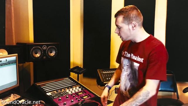 Articul8 Vocal Loops - Gear and Signal Processing Overview смотреть онлайн