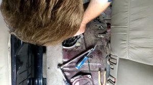 Замена топливного насоса Subaru Legacy B4 (Outback)