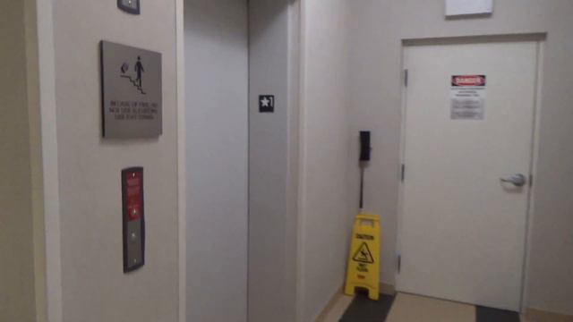 Early ThyssenKrupp Signa 4 Elevators at the Farefield Inn New Port Richey FL смотреть онлайн