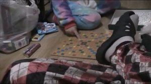 как играть в словодел