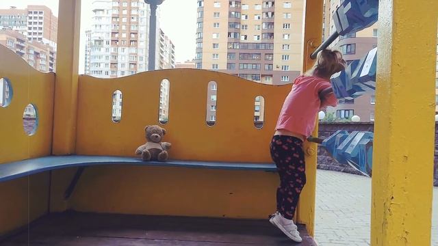 Капсула времени для моей дочери смотреть онлайн