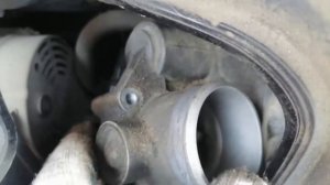 Снятие и чистка дроссельной заслонки с датчиком МАП на Форд фокус 2. МКПП. 1.6 Холостые ровнее.