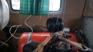 Снимаем двигатель с буханки