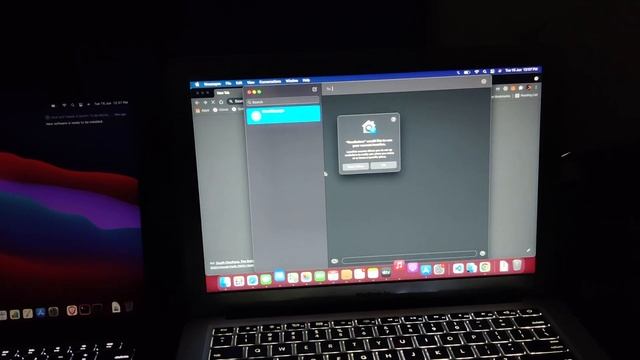 M1 MacBook Air vs Intel i5 MacBook Air. ARM architecture is the way to go. смотреть онлайн