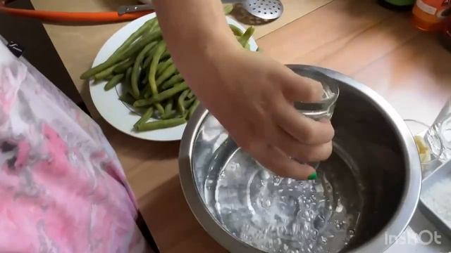 Маринованная стручковая фасоль. Быстро. Легко. Вкусно. смотреть онлайн
