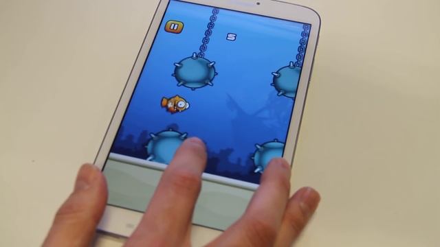 Clumsy Fish Game - not Clumsy Bird смотреть онлайн