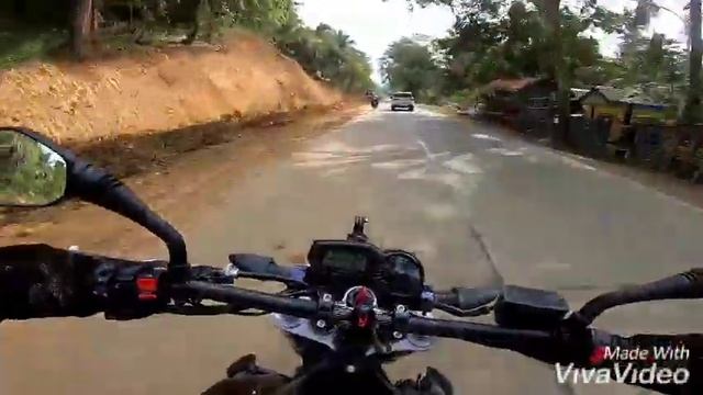 YAMAHA R3/YAMAHA FZ1n смотреть онлайн
