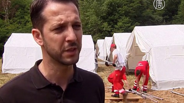 Германия обустраивает новые места для беженцев смотреть онлайн