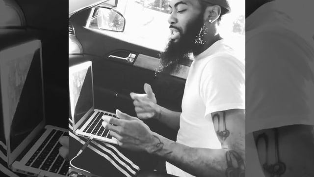 Fonzie Barz - "I'm So Groovy" (IG FREESTYLE) смотреть онлайн