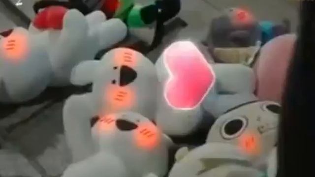 Чон Юн Хо . Певец актер модель .유노윤호.