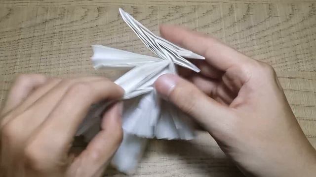 Origami Eagle tutorial (Henry Phạm) смотреть онлайн