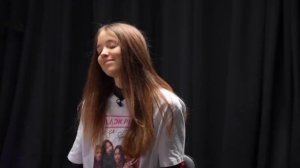 Квинка против хейтеров (закадровые сцены) @bada_bum@i_roblox_queen725