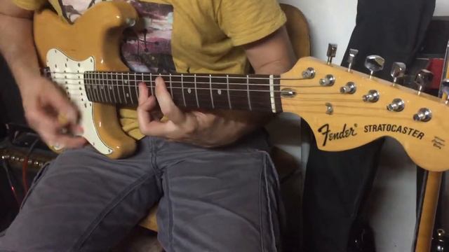 1993 Fender Stratocaster Crafted in Japan ST71 смотреть онлайн
