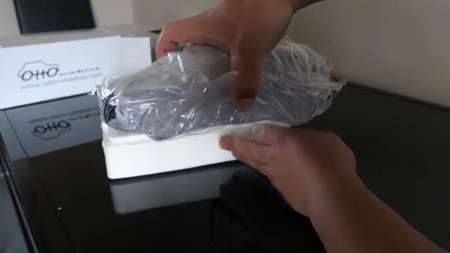 Unboxing 1/18 Audi RS4 B7 by Otto смотреть онлайн