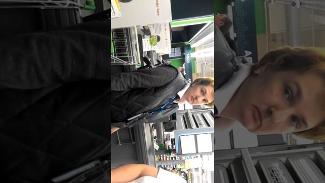 Спор в магазине "Перекрёсток". Щёлковское шоссе. смотреть онлайн