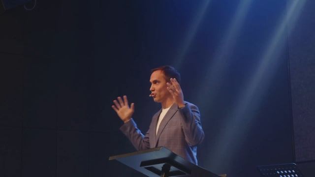 Сергей Сухов "Любовь не ищет своего" смотреть онлайн