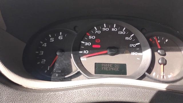 Panne Du Freinage Renault Master 2010 Model Problem Cause & Solution смотреть онлайн