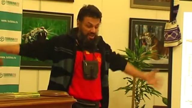 Антон Кротов про Папуасов и Папуасию смотреть онлайн