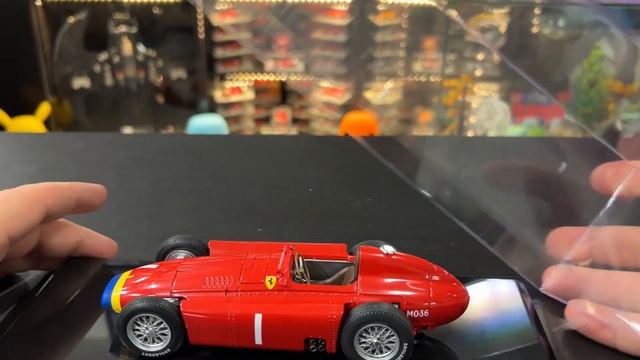 LE GRANDI FERRARI F1 #22 - D50 - JUAN MANUEL FANGIO 1956 - Centauria | Edicola смотреть онлайн