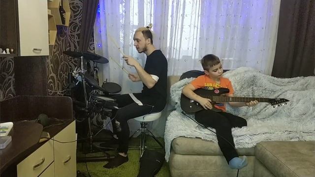 Играем мелодию let it snow смотреть онлайн
