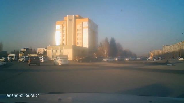 Усть-Каменогорск, 01.03.2022. Правильно ли что остановили на кольце? смотреть онлайн