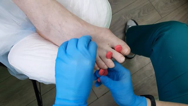Педикюр с покрытием гель лаком смотреть онлайн