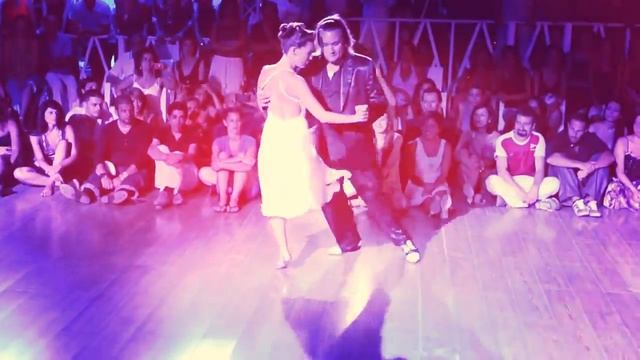 Chicho Frumboli and Juana Sepulveda смотреть онлайн