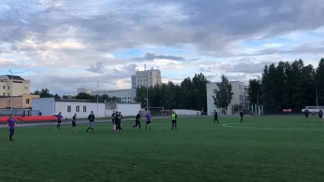 Зграя 3:1 Драйвер-Дари-розы смотреть онлайн